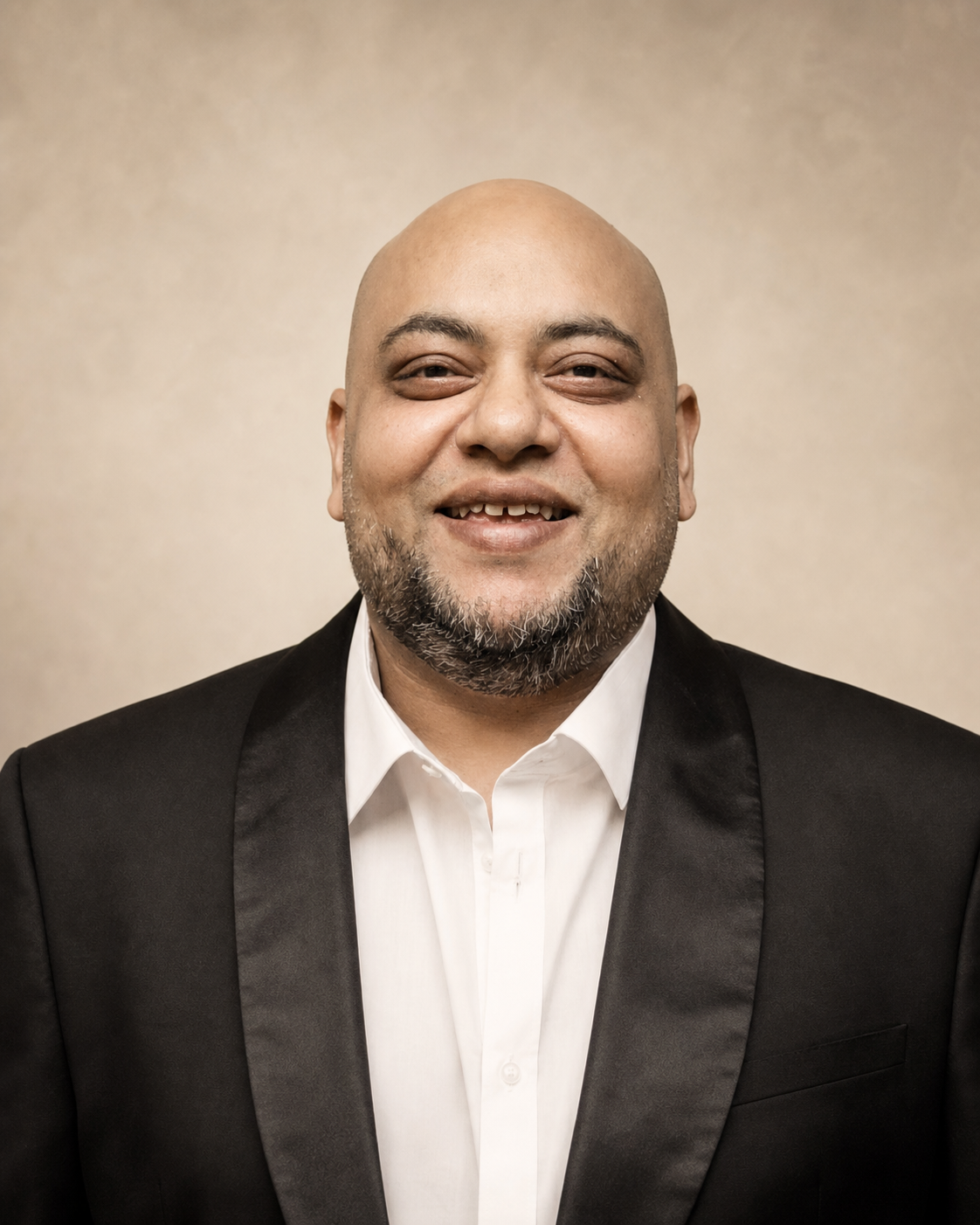 Imran Ali-Farzal, Co-Founder of Academic UK